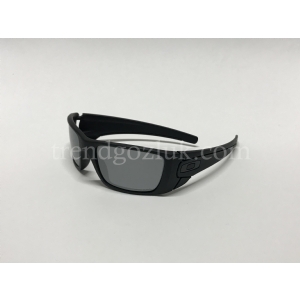 OAKLEY OO 9096-I560